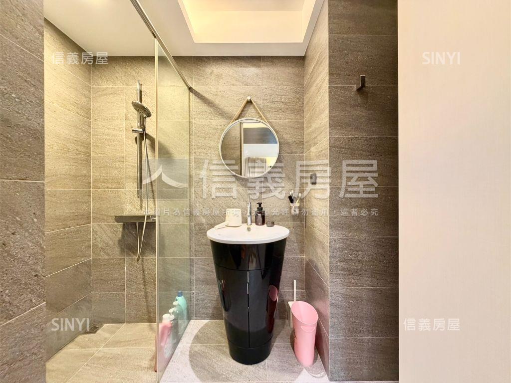 七張裕隆城園頂精美三房房屋室內格局與周邊環境