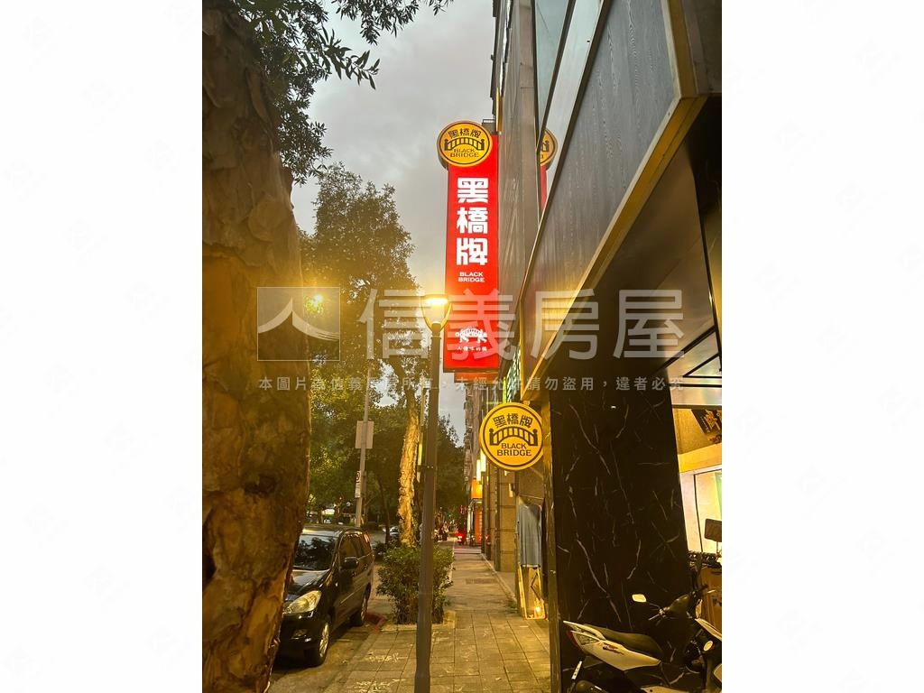 仁愛圓環旁邊店面房屋室內格局與周邊環境