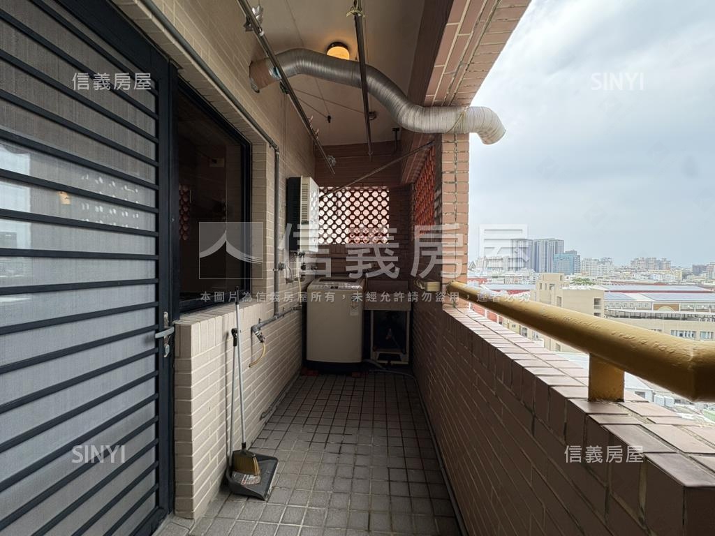 專✦成大學廬遠眺城市美景房屋室內格局與周邊環境