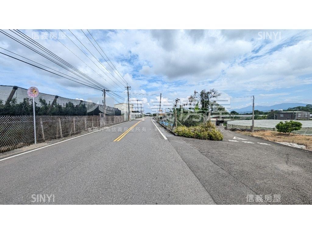 新社有水有電開心農場房屋室內格局與周邊環境