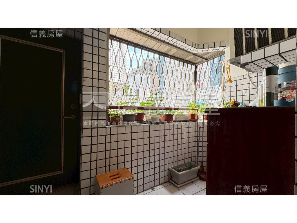 專任！近車站頭家學區三房房屋室內格局與周邊環境