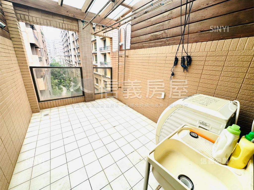 專任～睿海面寬電梯金住店房屋室內格局與周邊環境