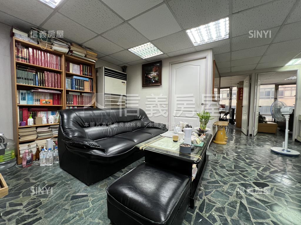 ［捷運匯集］方正辦公房屋室內格局與周邊環境