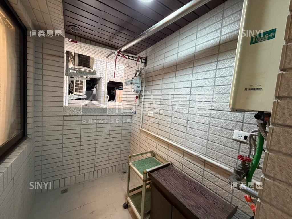 楊梅幼獅鼎藏雅致三房車位房屋室內格局與周邊環境