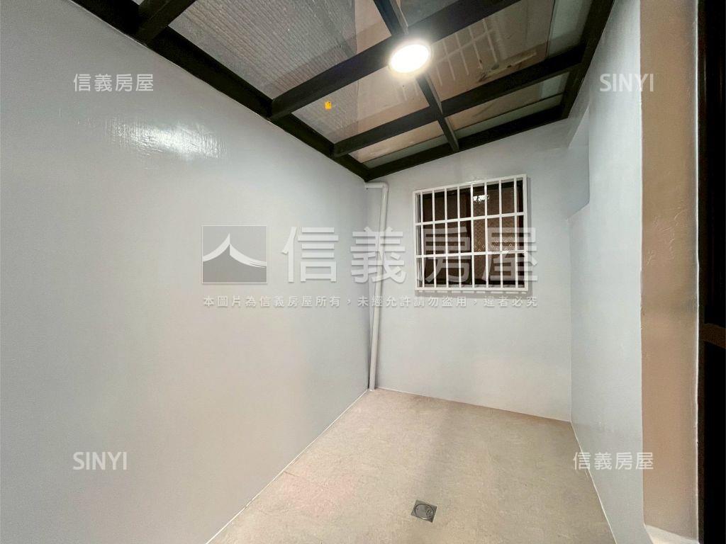 捷運站旁拎包入住公寓一樓房屋室內格局與周邊環境