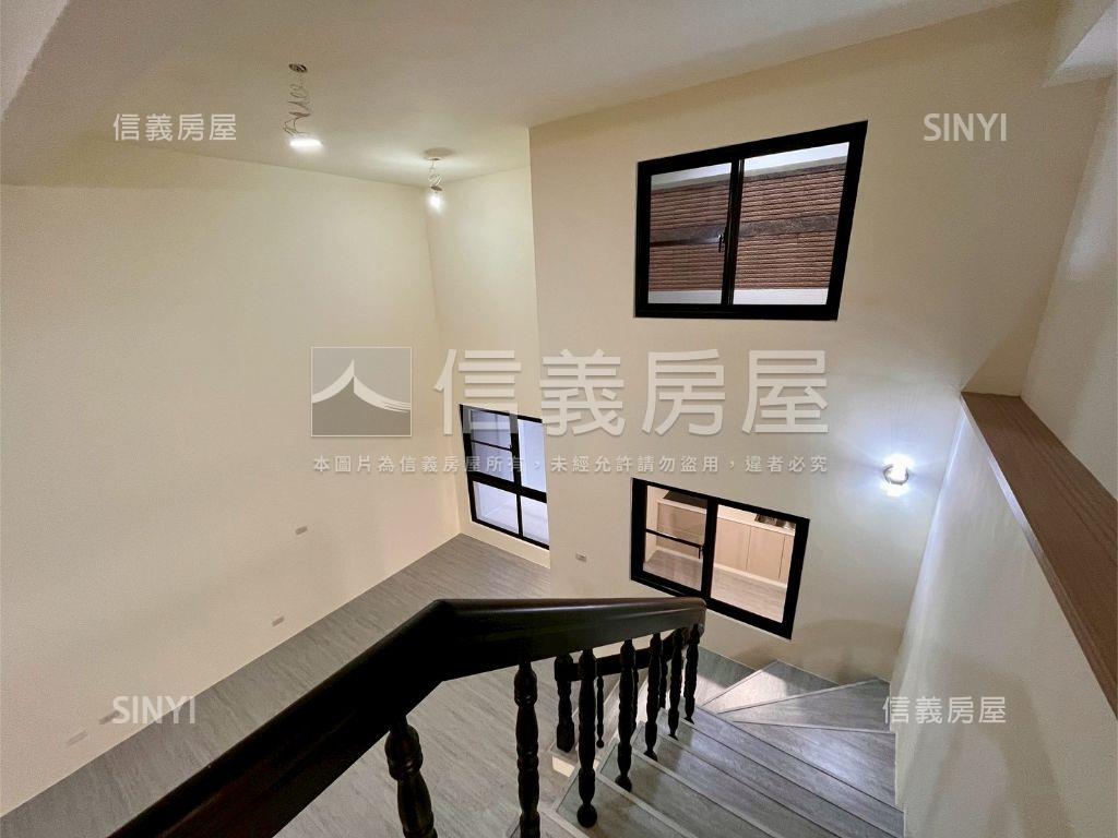 捷運站旁拎包入住公寓一樓房屋室內格局與周邊環境