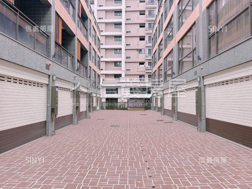 新亦綻優質邊間別墅房屋室內格局與周邊環境