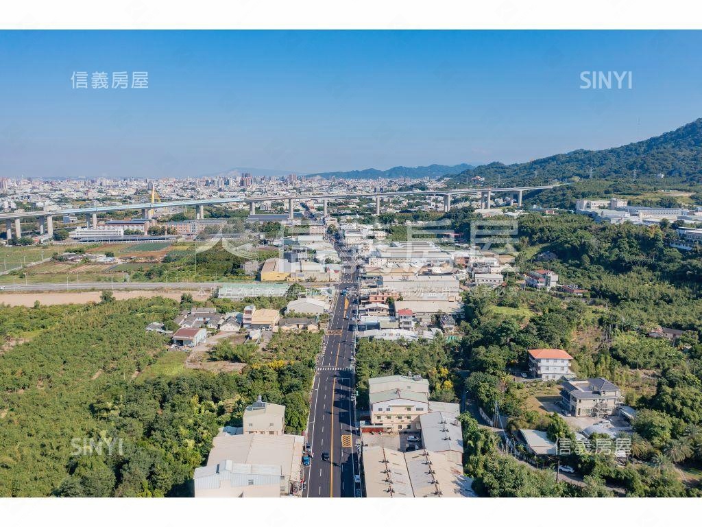 潭子臨路大面寬土地房屋室內格局與周邊環境