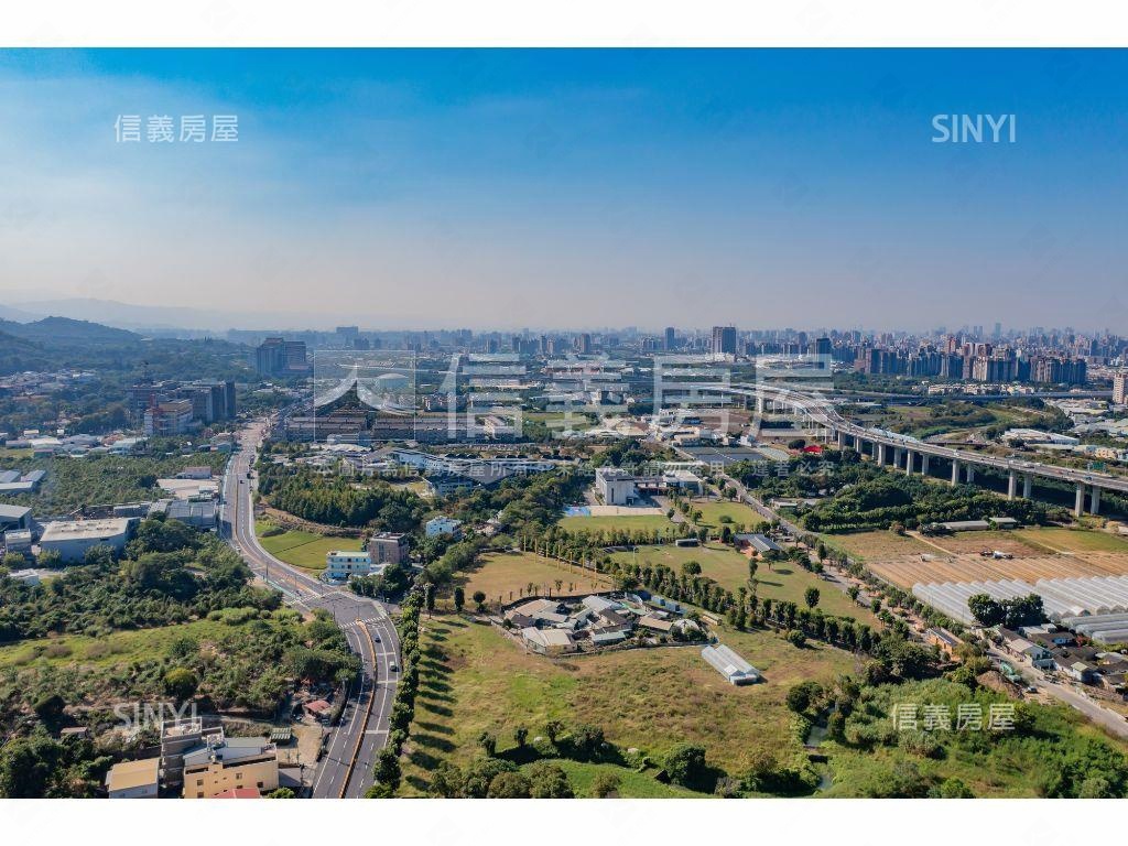 潭子臨路大面寬土地房屋室內格局與周邊環境