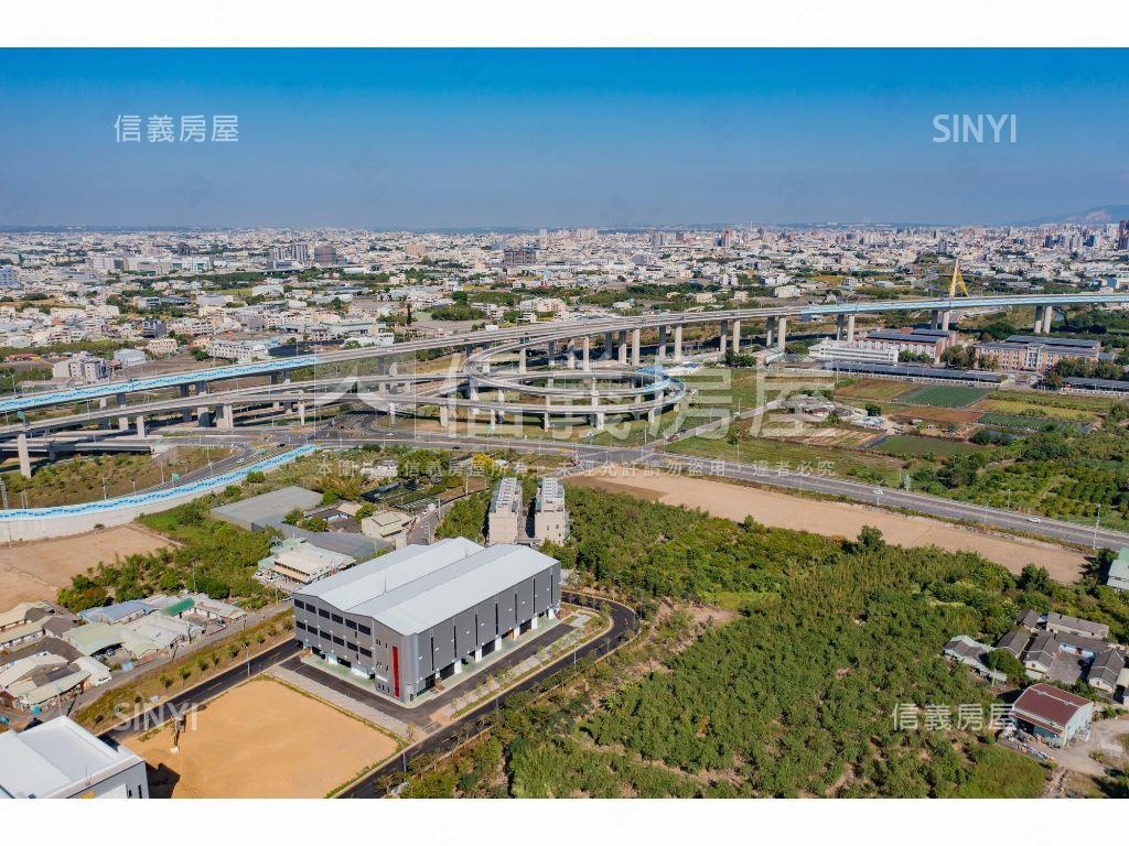 潭子臨路大面寬土地房屋室內格局與周邊環境