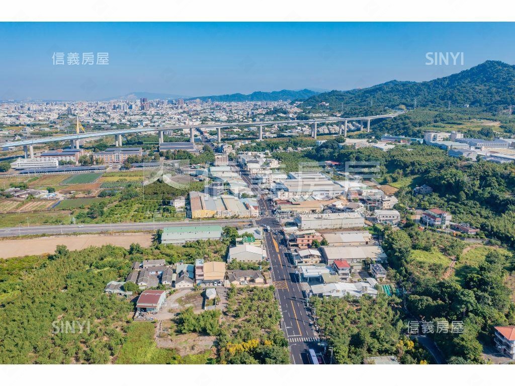 潭子臨路大面寬土地房屋室內格局與周邊環境