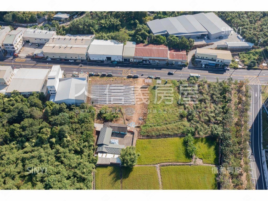 潭子臨路大面寬土地房屋室內格局與周邊環境