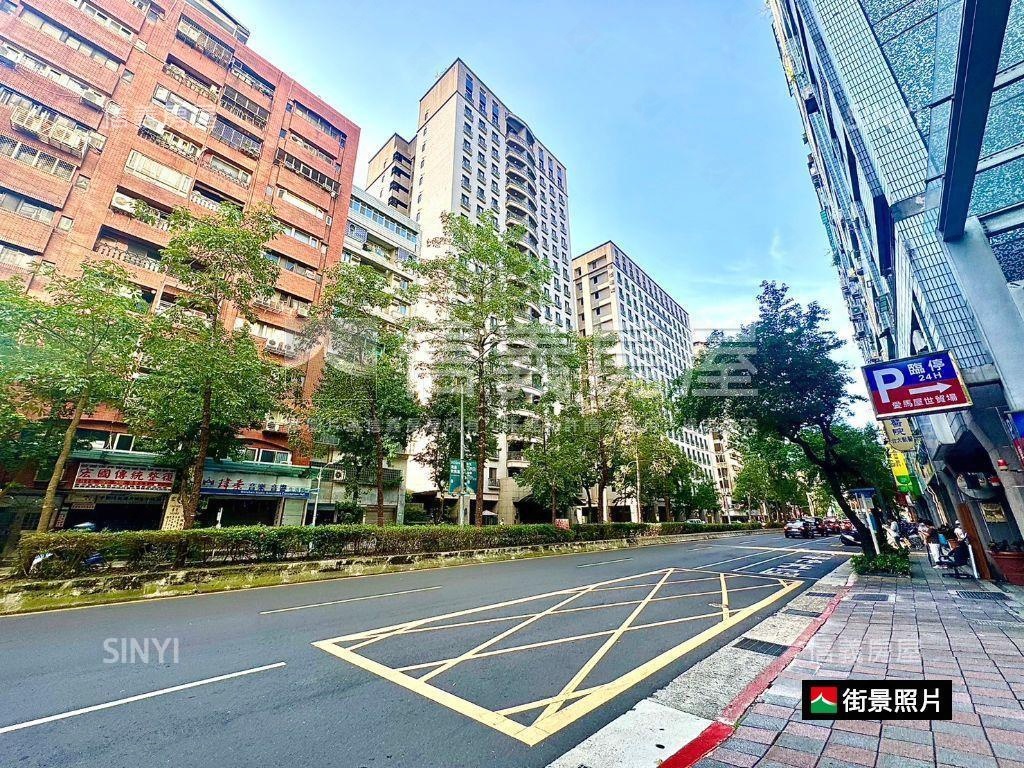 信義世貿Ｗ１１０坡平車位房屋室內格局與周邊環境
