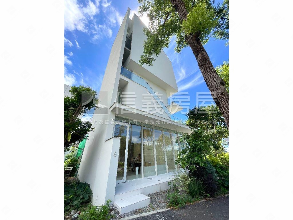 礁溪網美風民宿透天房屋室內格局與周邊環境