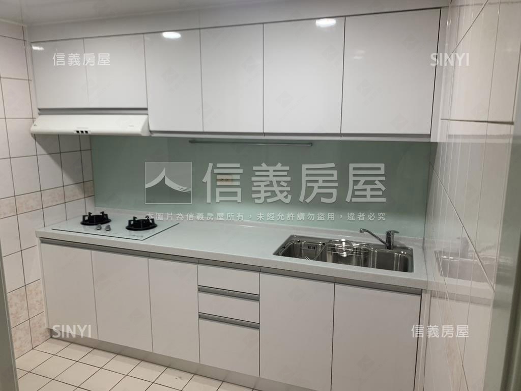 科博特區兩房平面車位房屋室內格局與周邊環境