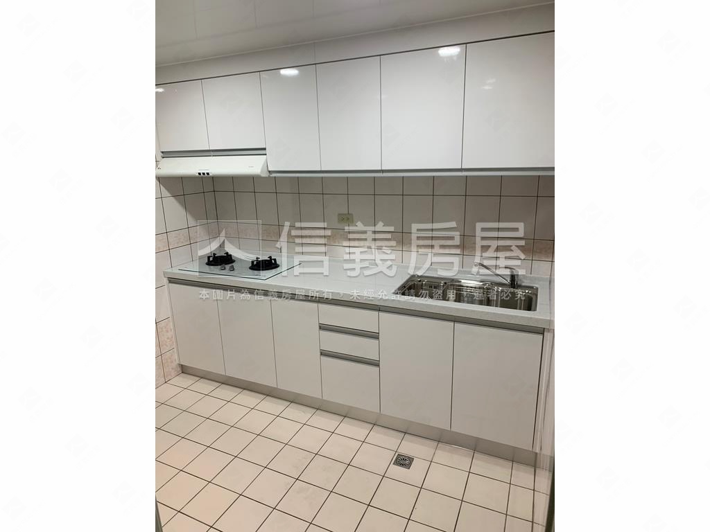 科博特區兩房平面車位房屋室內格局與周邊環境