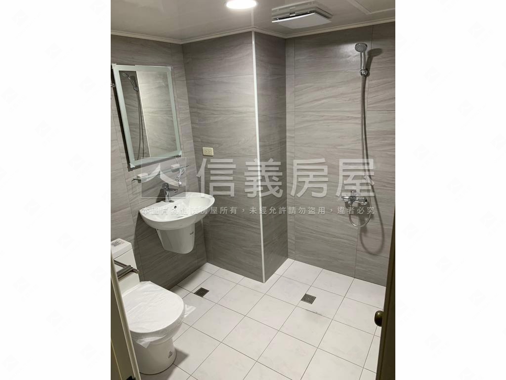 科博特區兩房平面車位房屋室內格局與周邊環境