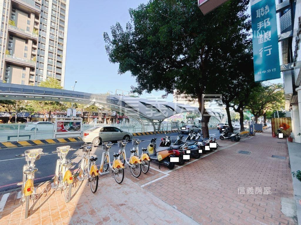 可看！近市政府香榭捷運宅房屋室內格局與周邊環境