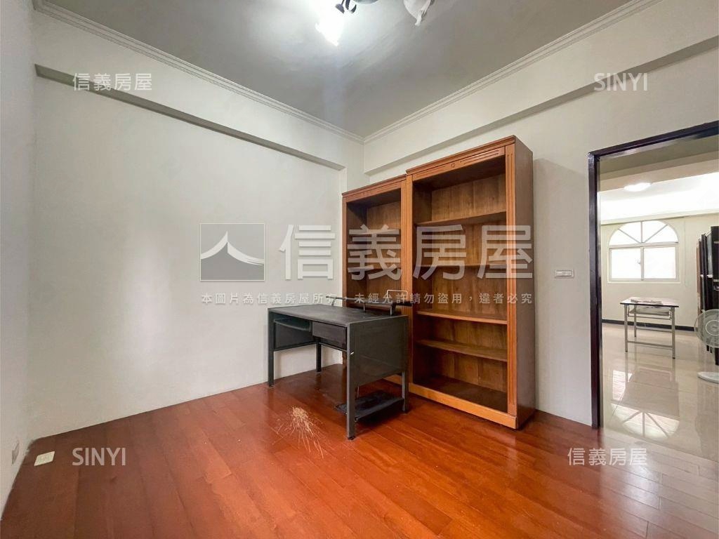 中港邊間大坪美寓房屋室內格局與周邊環境