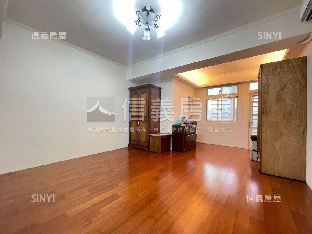 中港邊間大坪美寓房屋室內格局與周邊環境