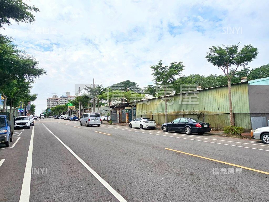 中謹雲頂ＭＩＴ廠房Ｂ房屋室內格局與周邊環境