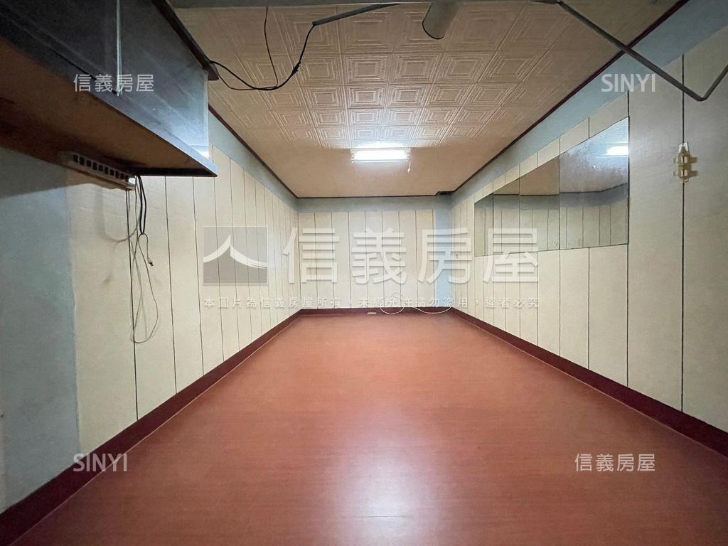 頭前庄大面寬方正一樓房屋室內格局與周邊環境