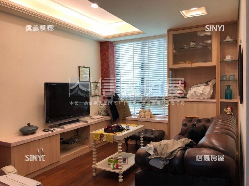 新店獨棟電梯別墅房屋室內格局與周邊環境