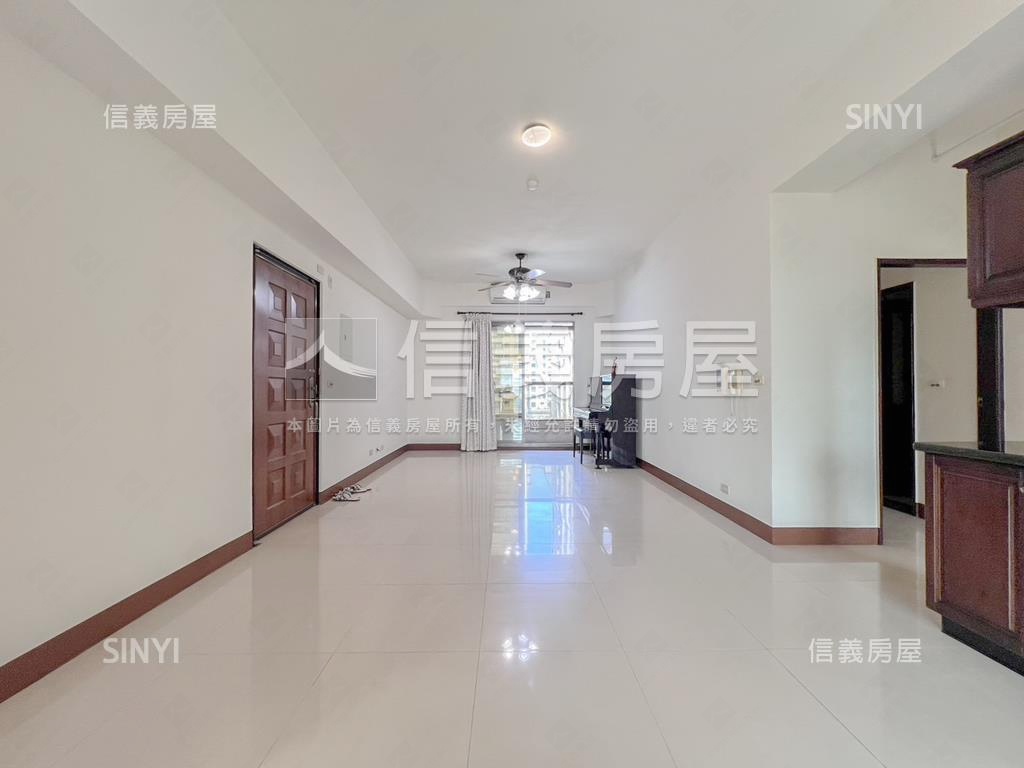 美術館採光通風三房平車房屋室內格局與周邊環境