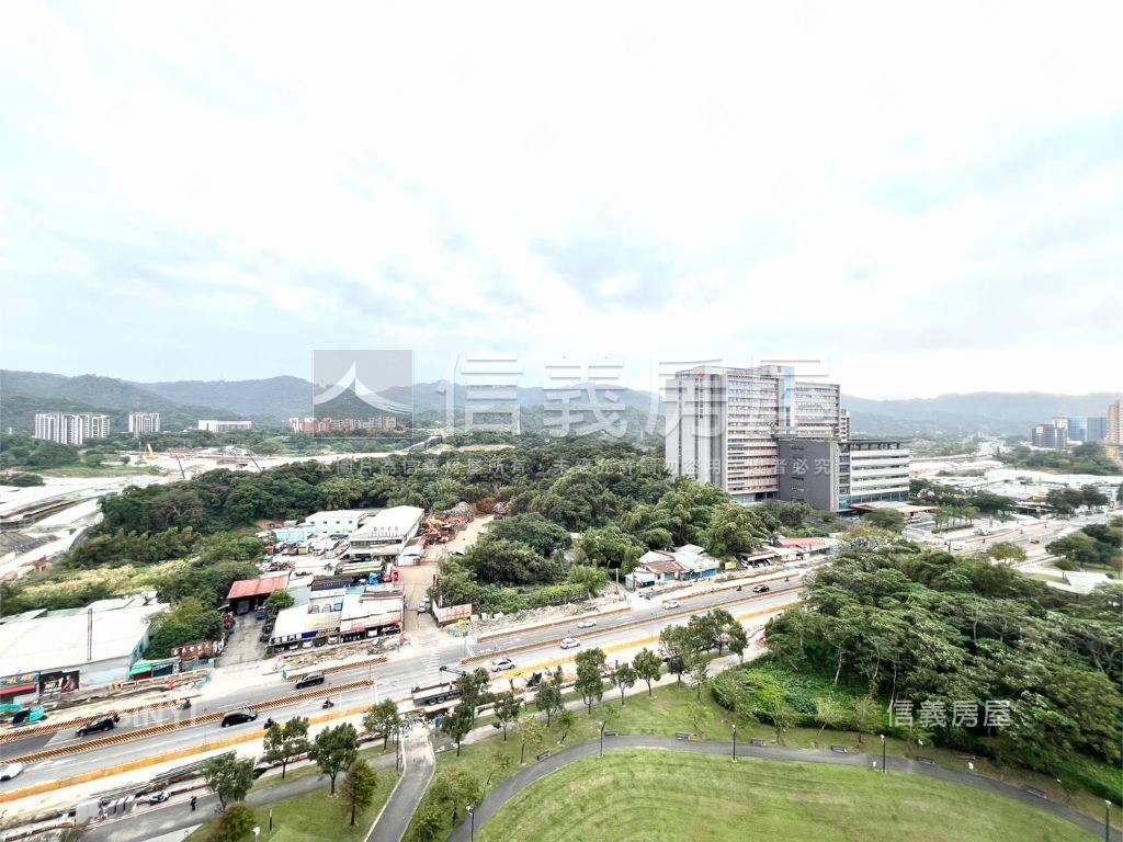 【新潤青樺】鳥瞰山景三房房屋室內格局與周邊環境