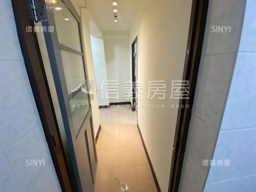 明曜忠敦捷運高樓電梯兩房房屋室內格局與周邊環境