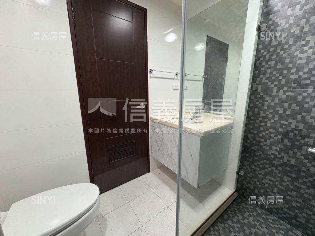 南屯首購邊間兩房平車房屋室內格局與周邊環境