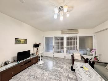 亞灣稀有屋況佳一樓寓邸