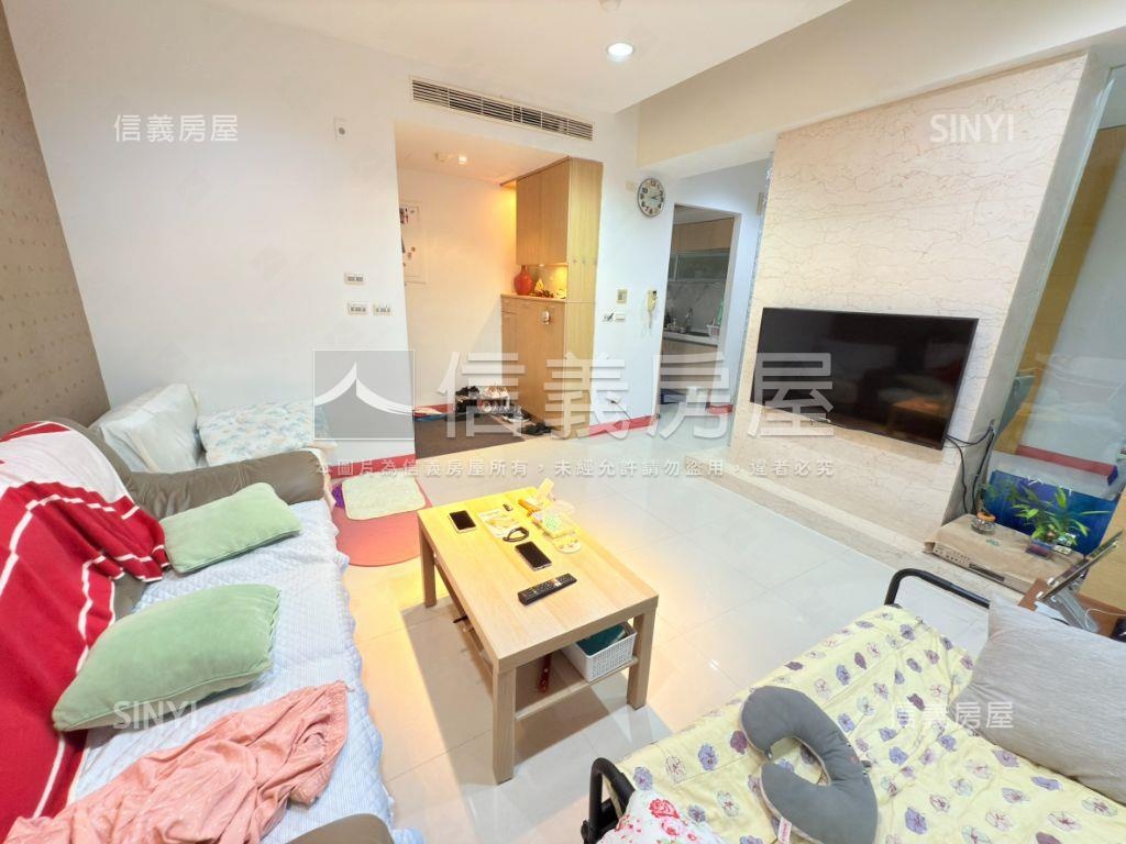 稀有‧喬立世紀觀三房平車房屋室內格局與周邊環境