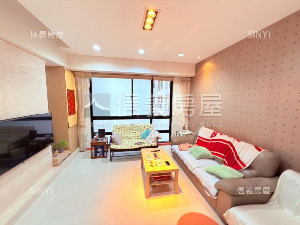 稀有‧喬立世紀觀三房平車房屋室內格局與周邊環境