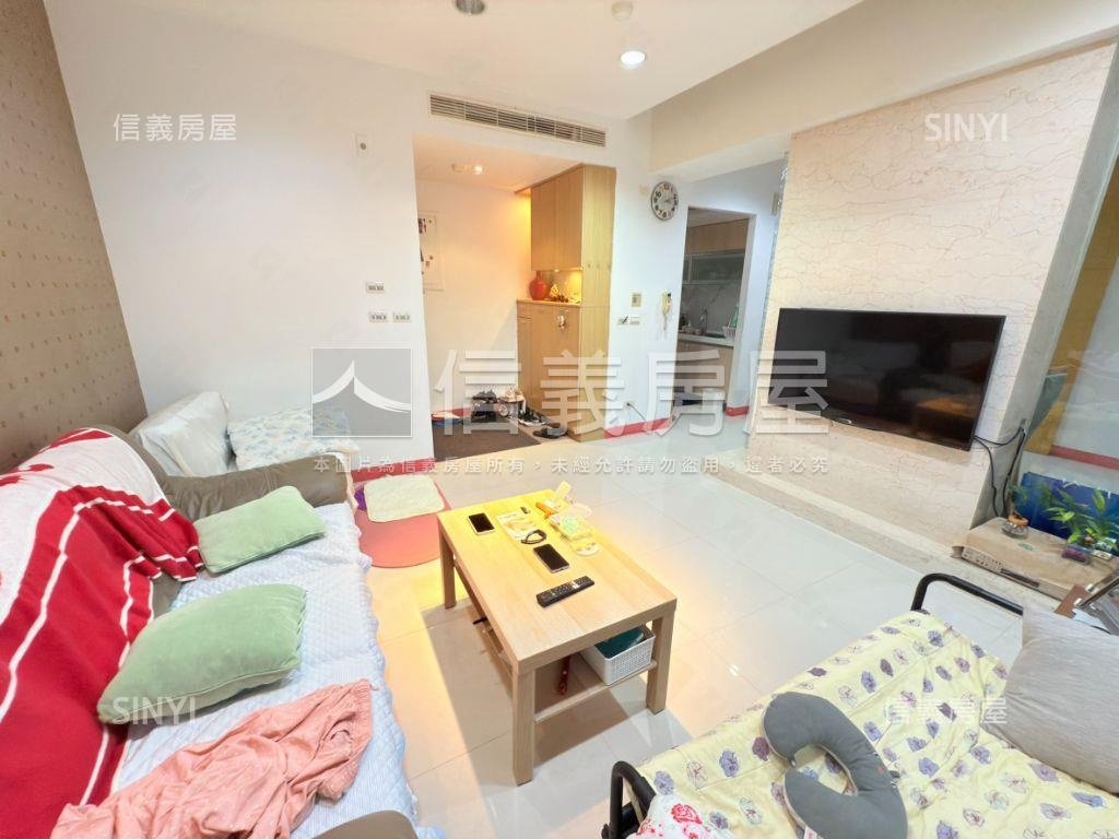 稀有‧喬立世紀觀三房平車房屋室內格局與周邊環境