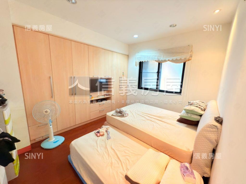 稀有‧喬立世紀觀三房平車房屋室內格局與周邊環境