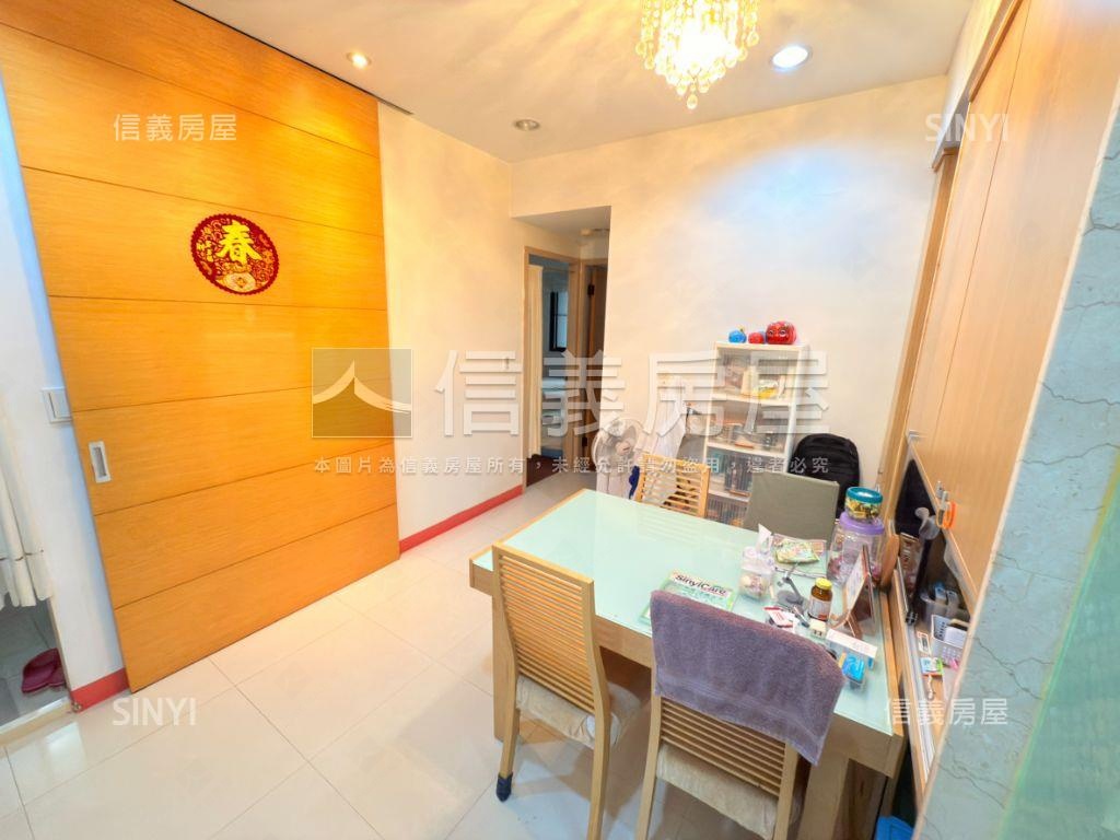 稀有‧喬立世紀觀三房平車房屋室內格局與周邊環境