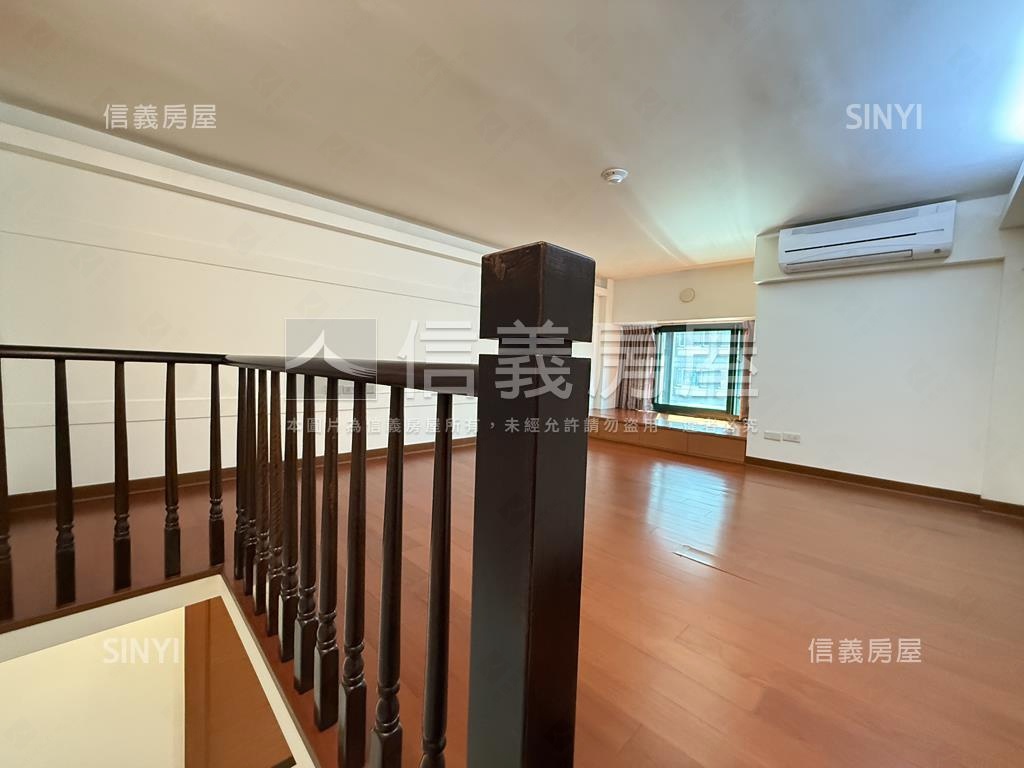 碧空如洗大窗美景ＥＡＴ房屋室內格局與周邊環境