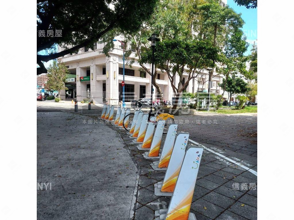 時光織錦視野邊間三房平車房屋室內格局與周邊環境