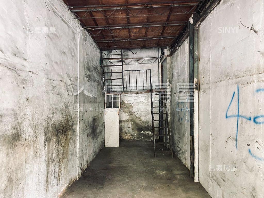正西藏路稀有土地房屋室內格局與周邊環境