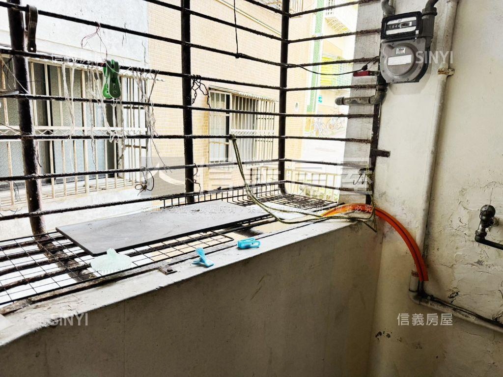 內湖捷運三房優質二樓美寓房屋室內格局與周邊環境