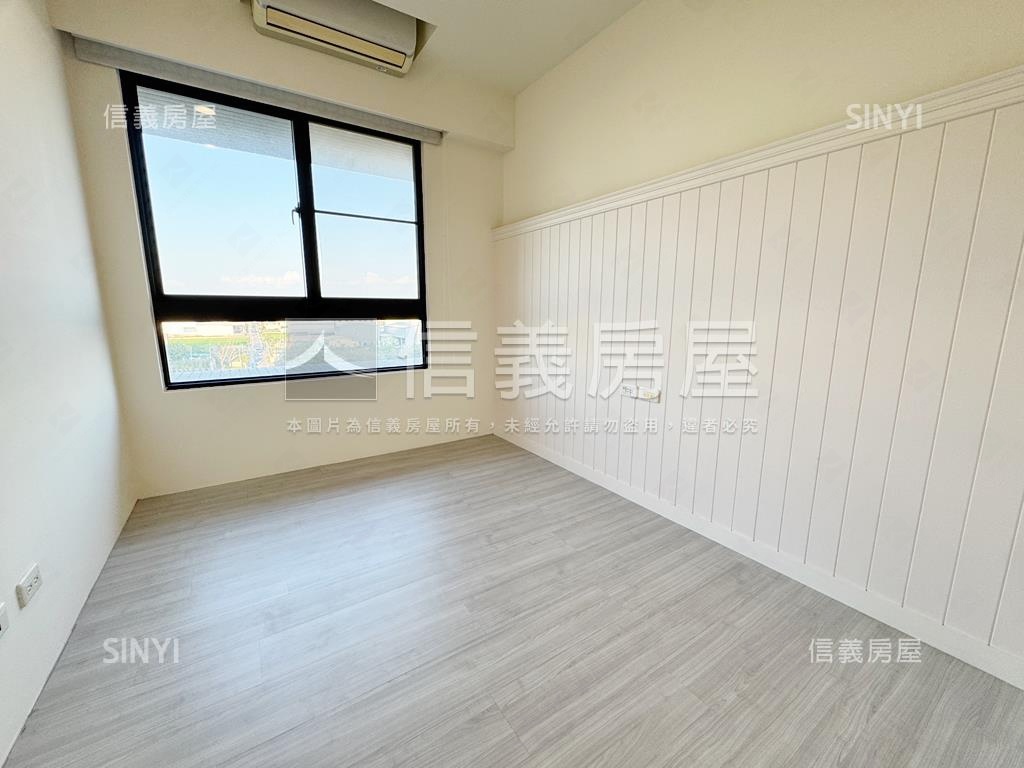 華鳳精裝四房平車房屋室內格局與周邊環境