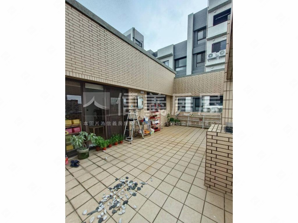 三元六喜樓中樓４房車位房屋室內格局與周邊環境
