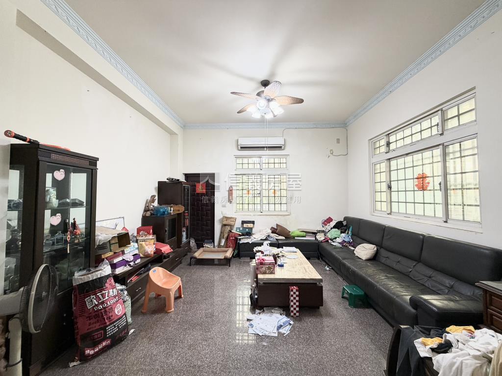 土地約６０５坪的合法農舍房屋室內格局與周邊環境