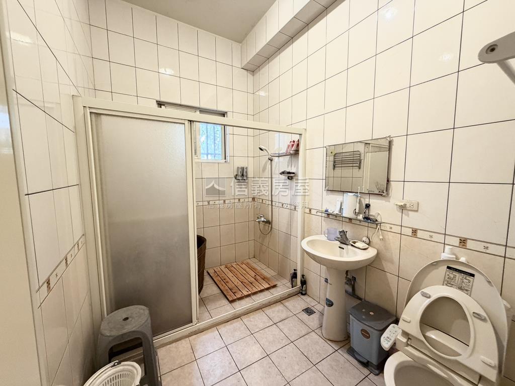 土地約６０５坪的合法農舍房屋室內格局與周邊環境