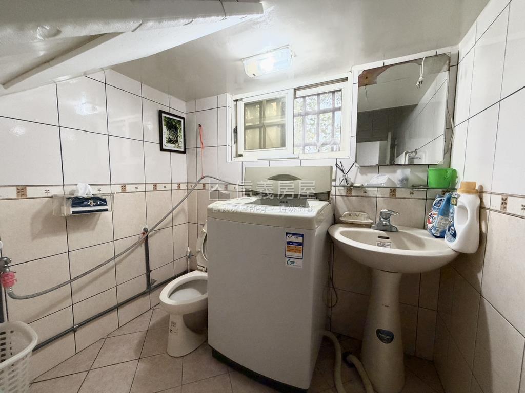 土地約６０５坪的合法農舍房屋室內格局與周邊環境