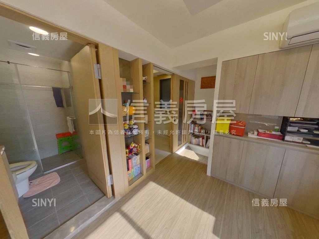 小城邊間裝潢唯美豪邸房屋室內格局與周邊環境