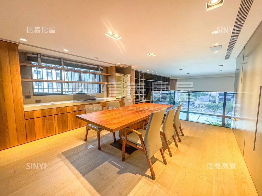 美術館總裁奢豪四車墅房屋室內格局與周邊環境