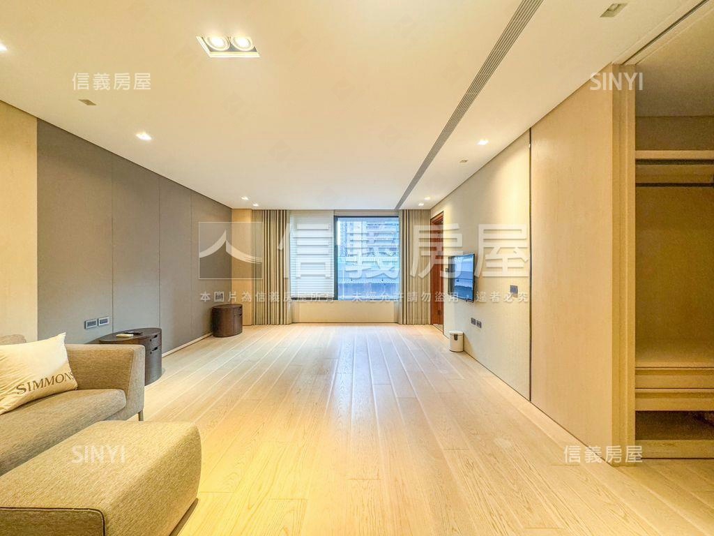 美術館總裁奢豪四車墅房屋室內格局與周邊環境