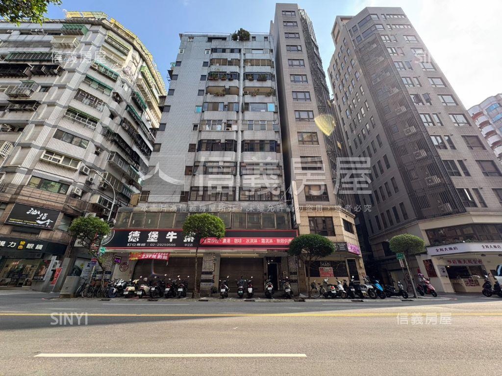 永和市中心大戶電梯四房房屋室內格局與周邊環境